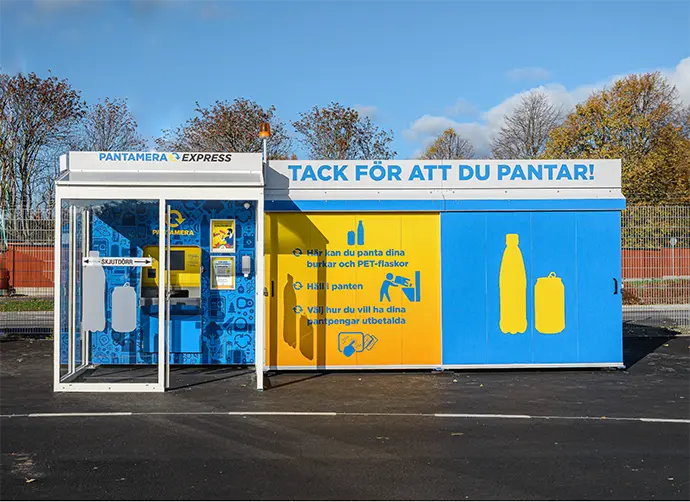 En bod i gult och blått med texten tack för att du pantar,