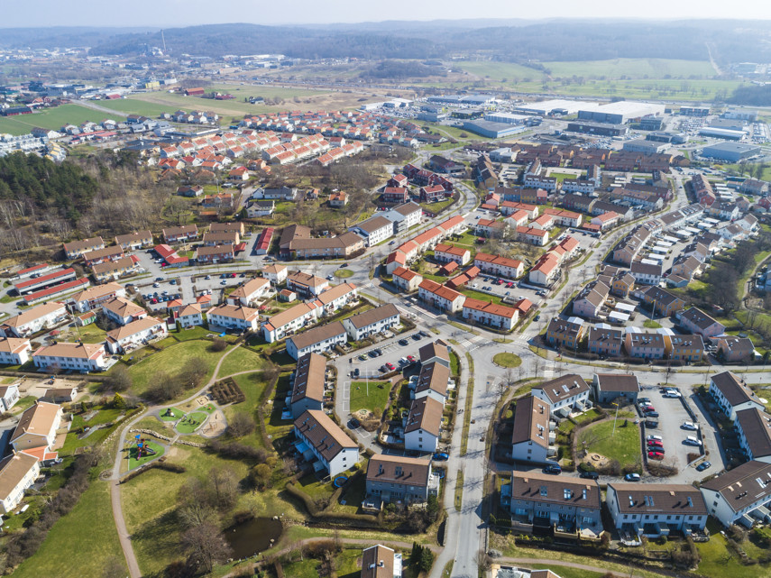 En flygbild av ett bostadsområde i Eklanda.